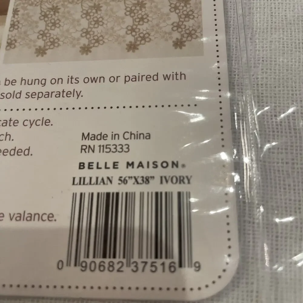 NEW Pair Renaissance Home Fashion Lillian Swag with Macrame Band 56